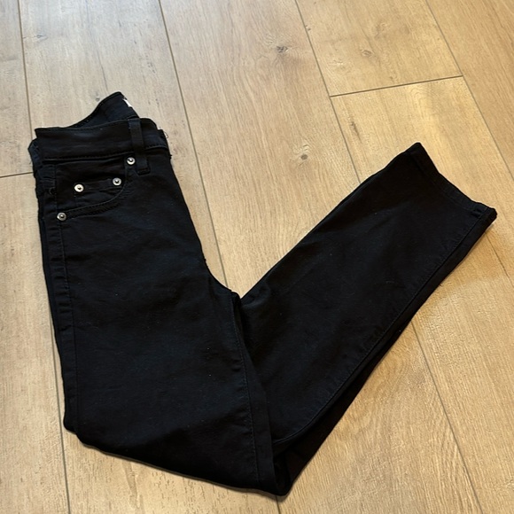 Levi 724 Black Straight Jeans - Picture 3 of 6